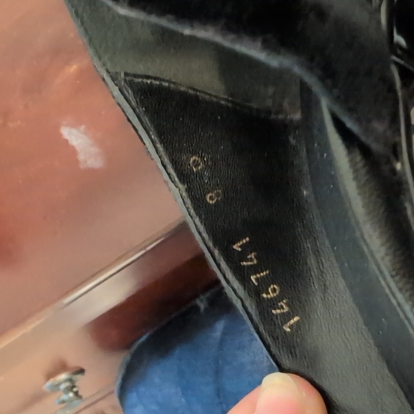 Gucci Vintage Sequined and Velvet Pumps Size 8B - Picture 5 of 10